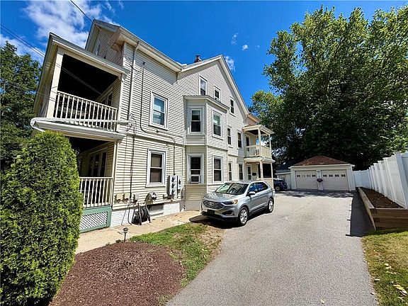 5th image of 415 Harris Ave