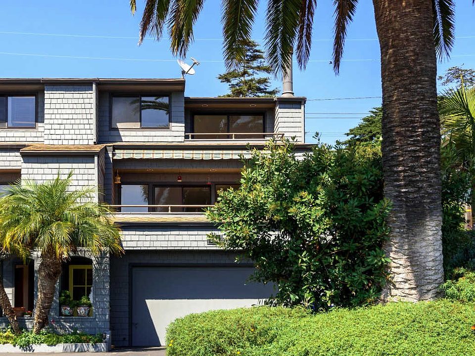 1st image of 2384 Banner Ave