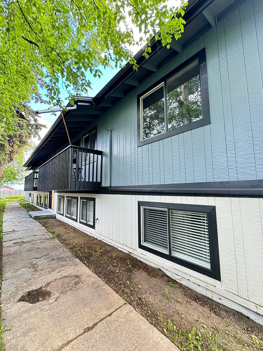 Building Photo - 721 N Bunn St #4