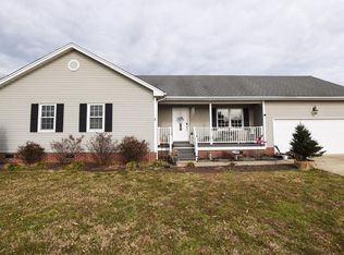 102 Castle Ct, Suffolk, VA 23434