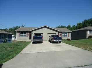 110 Persimmon Dr, Excelsior Springs, MO 64024