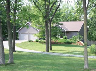 901 1890 East St, Tiskilwa, IL 61368