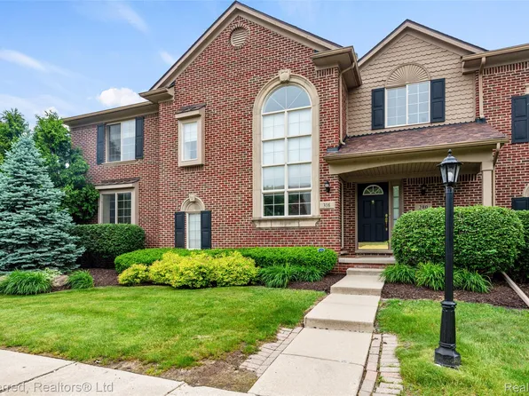 316 Sheffield Ct #19, Canton, MI 48188