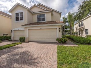 815 Hampton Cir, Naples, FL 34105