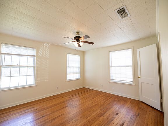 1921-10TH-STREET-3_11092022