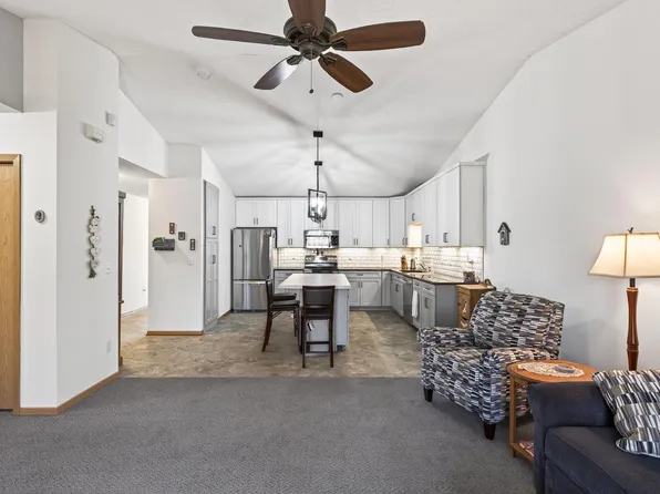 3310 78th St E, Inver Grove Heights, MN 55076