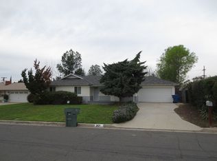 2421 Carlton Pl, Riverside, CA 92507