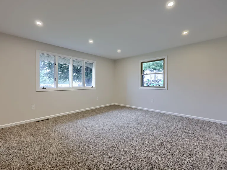 1738 W Main St #A — Photo 24