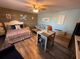 701 N Lake Park Blvd #202, Carolina Beach, NC 28428