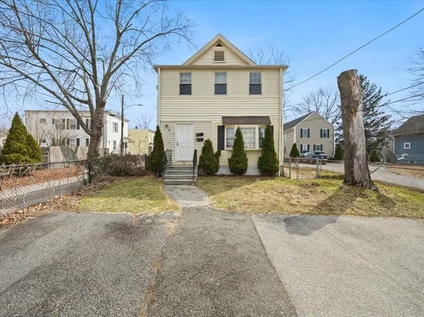 56 Parker St, Attleboro, MA 02703