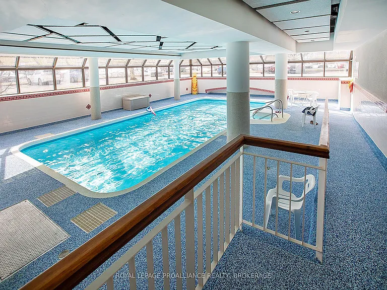 120 Barrett Ct #411 — Photo 21