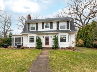 2545 13th St, Moline, IL 61265