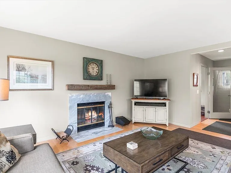 32 Eagle Nest Rd — Photo 7