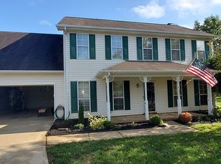 3901 Huntmeadow Dr, Charlotte, NC 28269