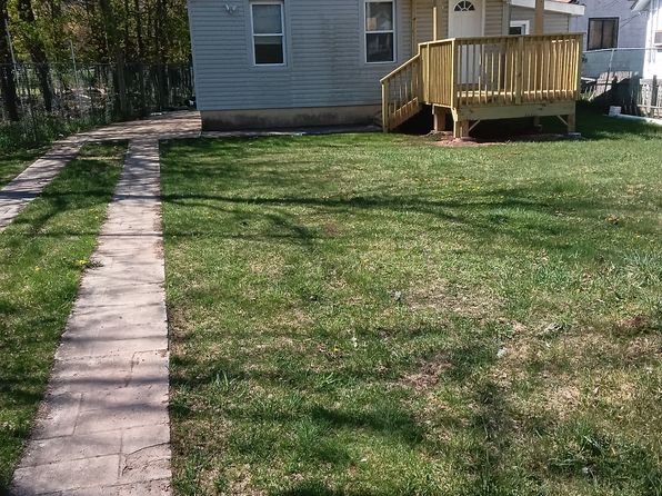 17 Dillon Rd #1