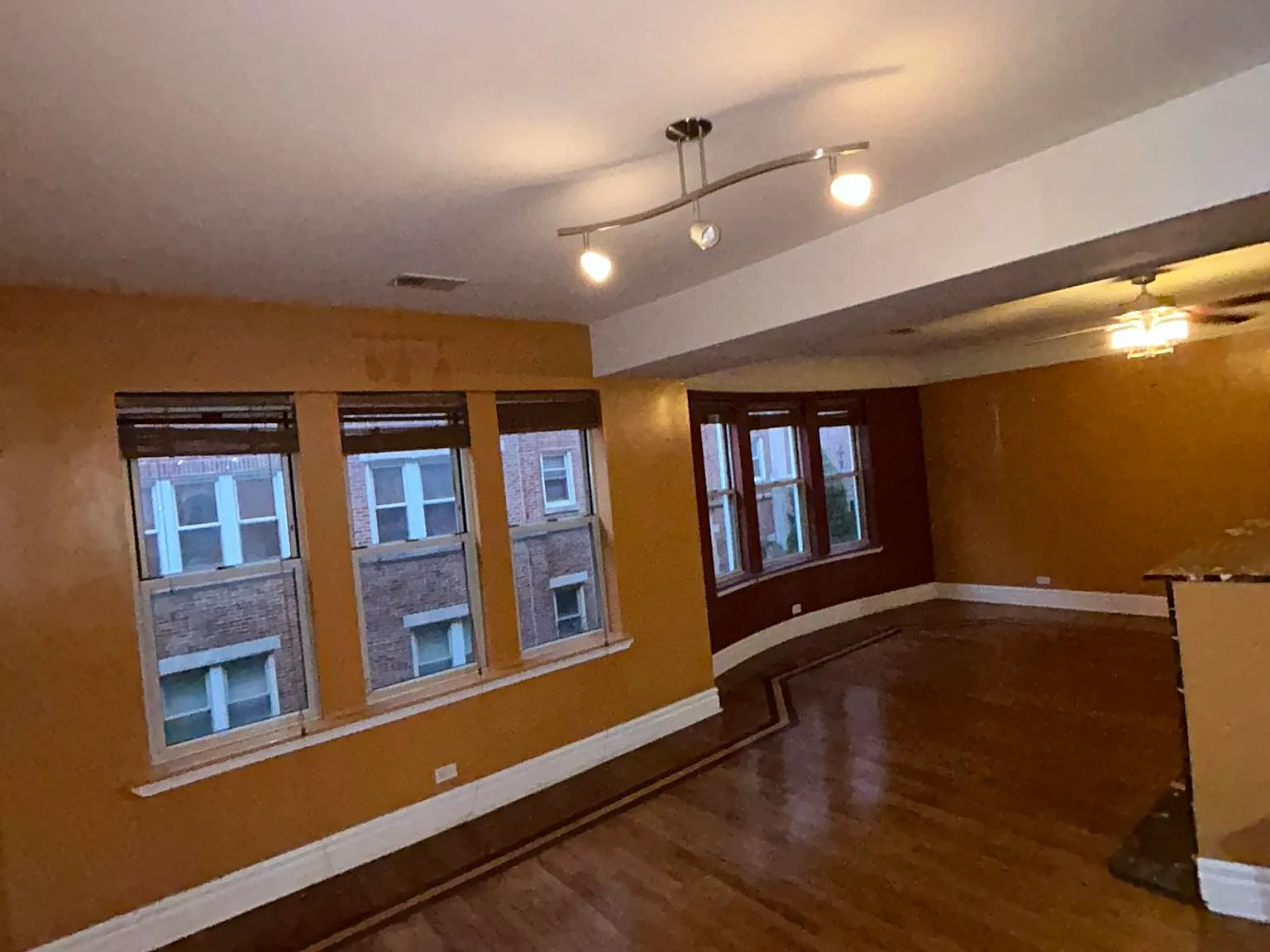 2 bed, 800 sqft, $1,625 — Photo 2