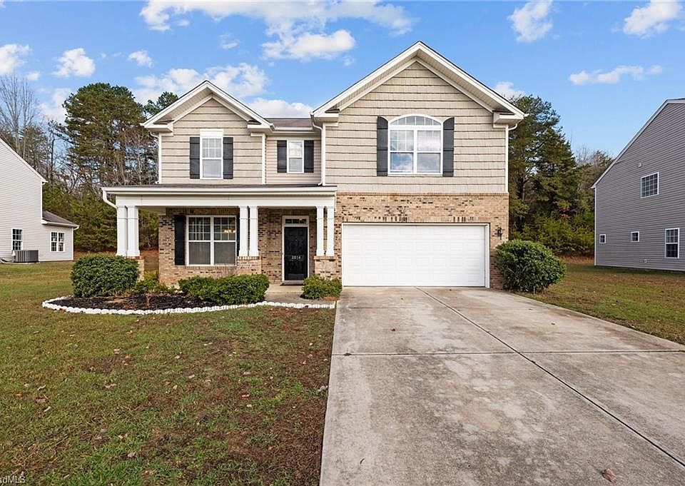 1st image of 2014 Heron Pointe Dr