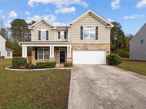 2014 Heron Pointe Dr, Whitsett, NC 27377