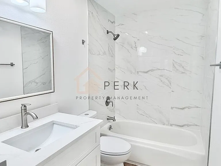 3605 NE 10th Ct — Photo 10