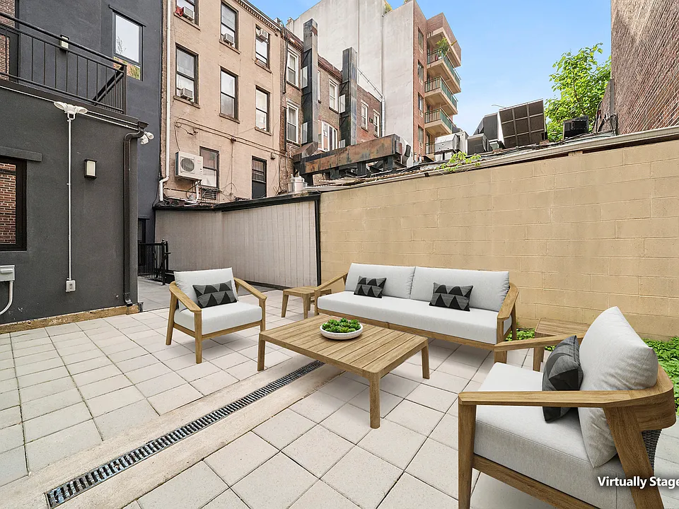 317 W 51st St #GR