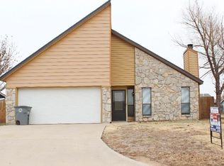 4908 SE Mills Ave, Lawton, OK 73501