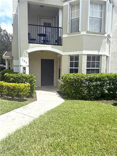 2 bed, 1253 sqft, $2,000 — Photo 2