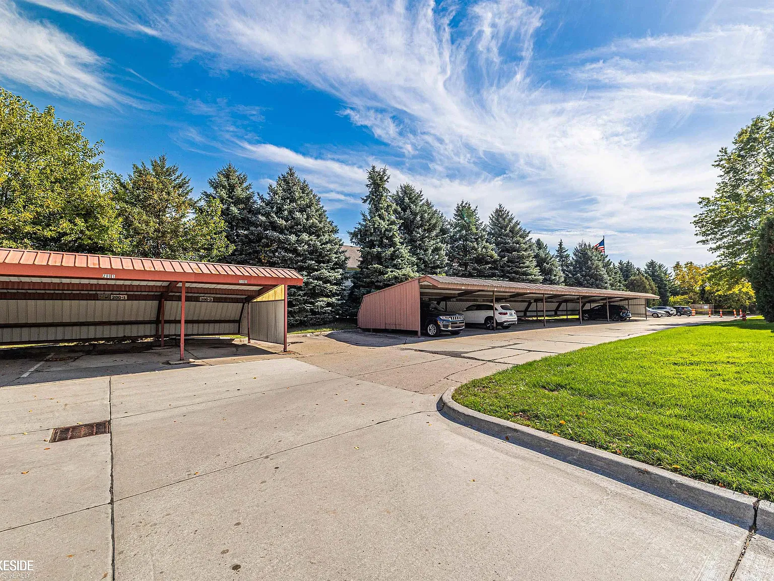 2 bed, 2.0 bath, 884 sqft, $1,400 — Photo 3