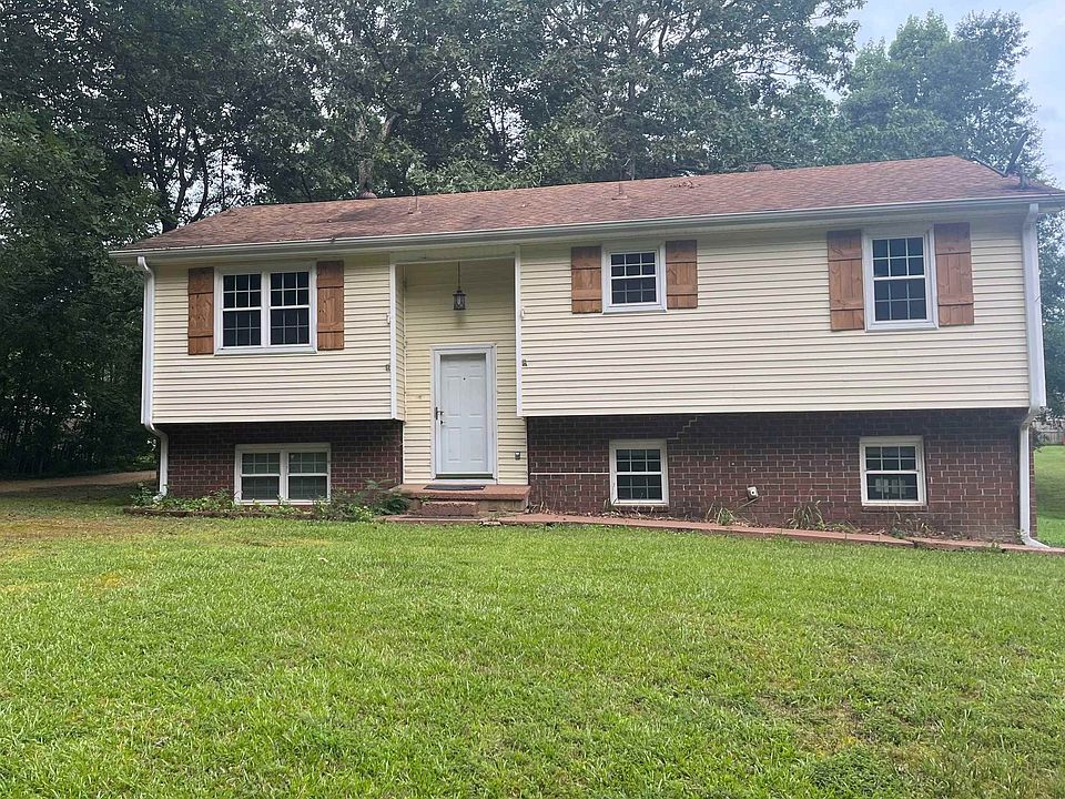 1st image of 45 Chandler Dr