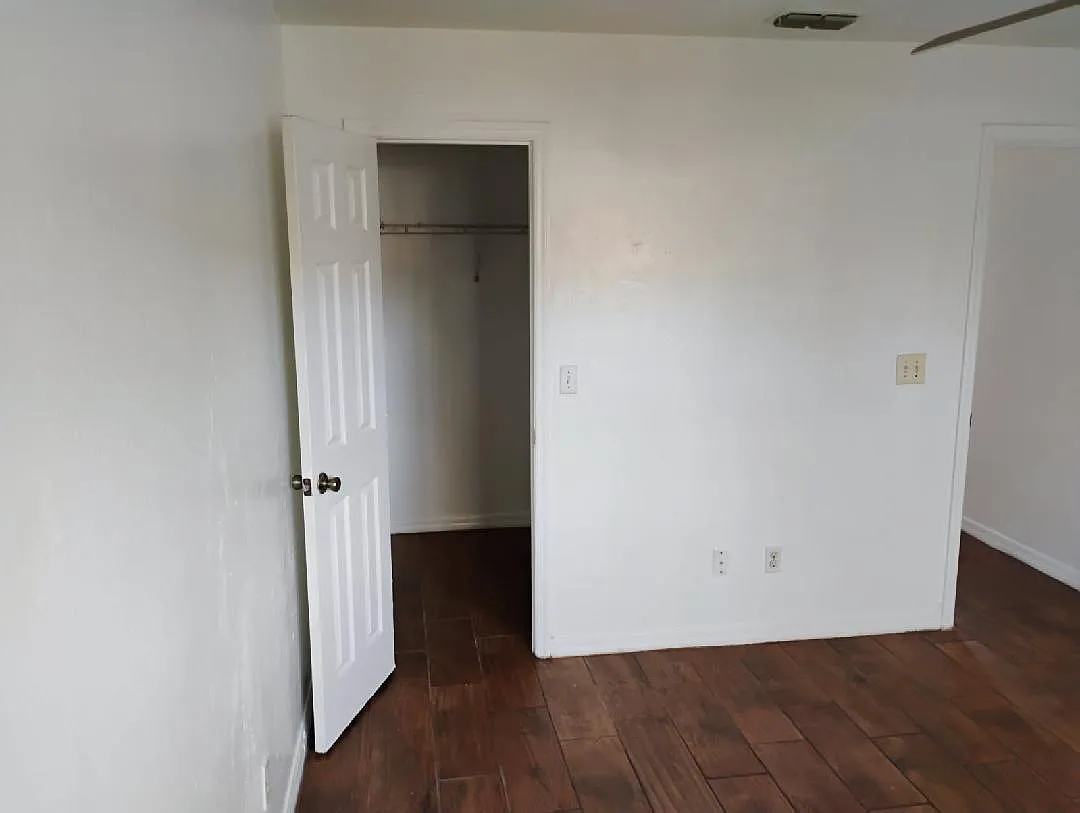 7177 Balboa Dr — Photo 4