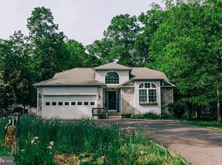 506 Constitution Blvd, Locust Grove, VA 22508