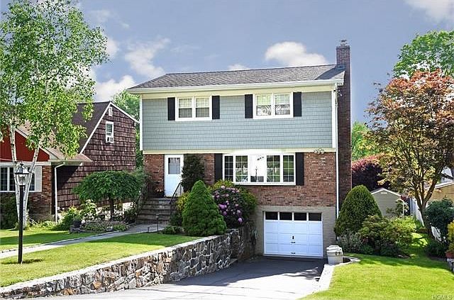 The picture perfect colonial you have been waiting for