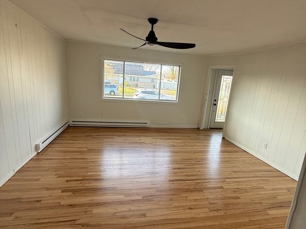 (undisclosed Address)