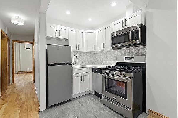 1st image of 615 Halsey St #2L