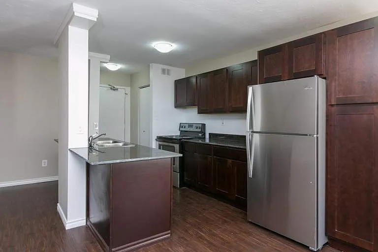 137 Church St — Photo 22
