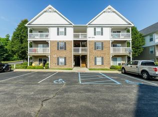 1214 Saravalle Dr, Saint Peters, MO 63376