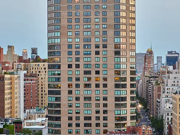 40 East 94th Street 13G image 12 of 12