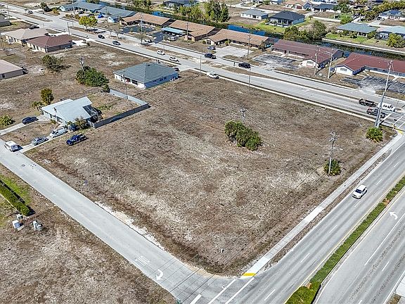 4th image of 804 Gleason Pkwy
