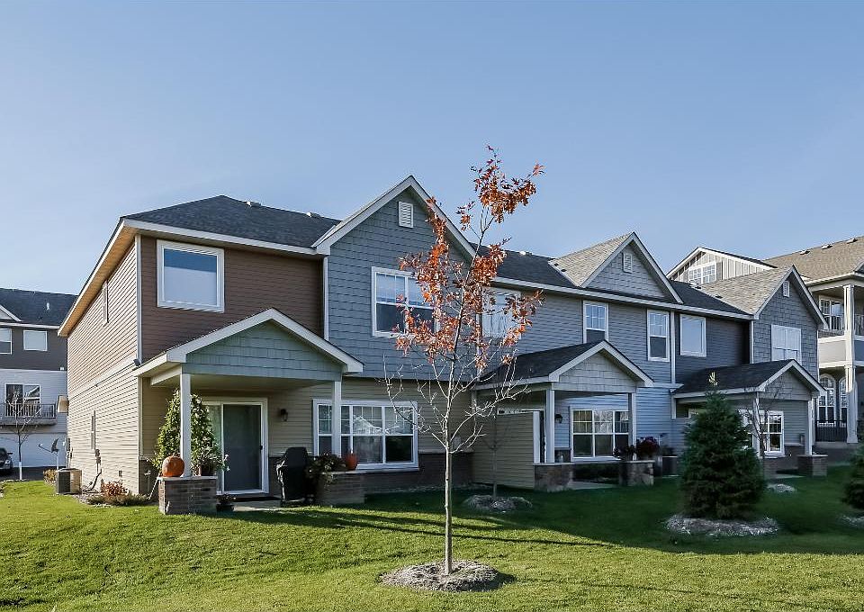 2nd image of 12268 River Valley Dr