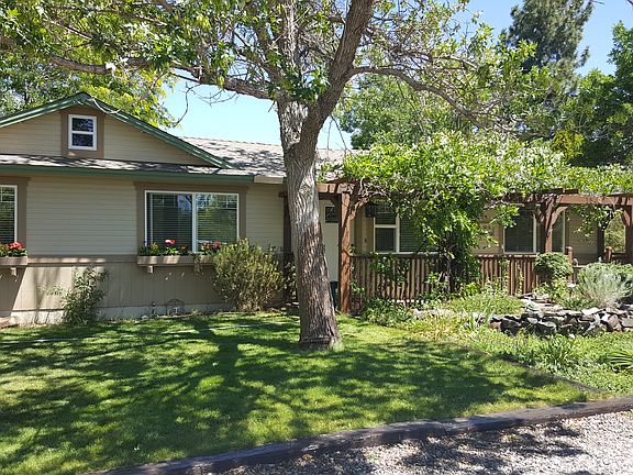 2nd image of 1340 Topaz Ln