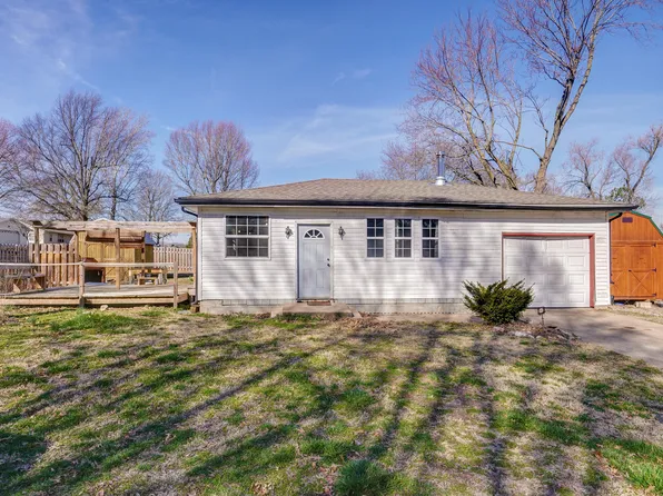 907 Tyler Avenue, Aurora, MO 65605