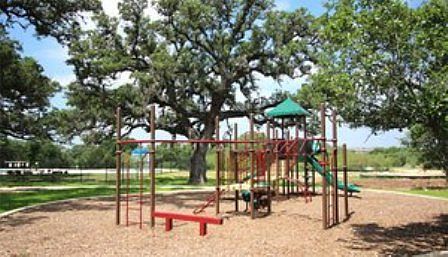 6000 Akin Song Playground