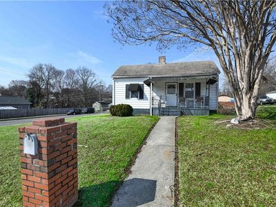 2301 Maple St, Greensboro, NC, 27405
