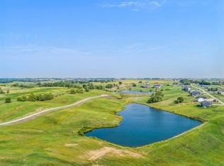 2778 Fox Dr, Williamsburg, IA 52361