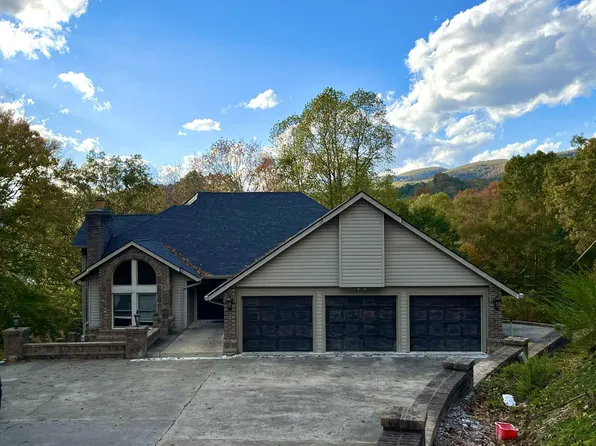 1100 Coldiron Hts, Harlan, KY 40831