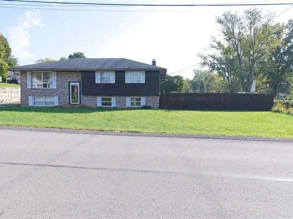 12 Dolly Ave, Jeannette, PA 15644