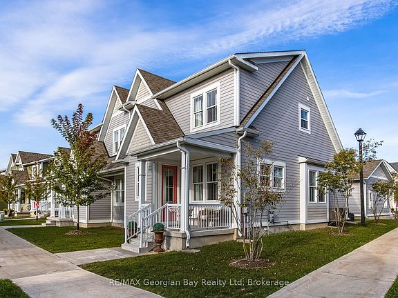2nd image of 16 Danielle Cres