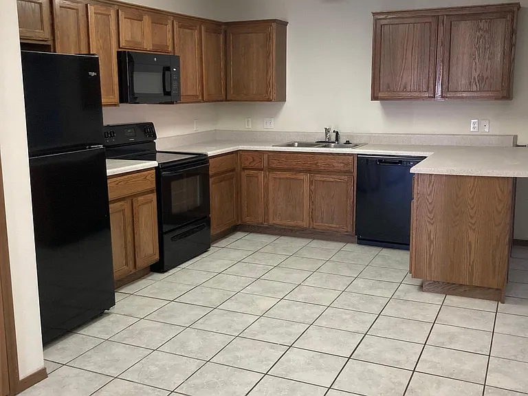 903 Trenton Dr #903 — Photo 3