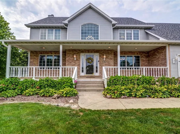 1154 Wedgewood Ct, Decatur, IL 62526