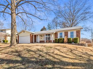 9536 General Lee Dr, Saint Louis, MO