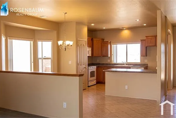 2282 Touchstone Dr — Photo 1
